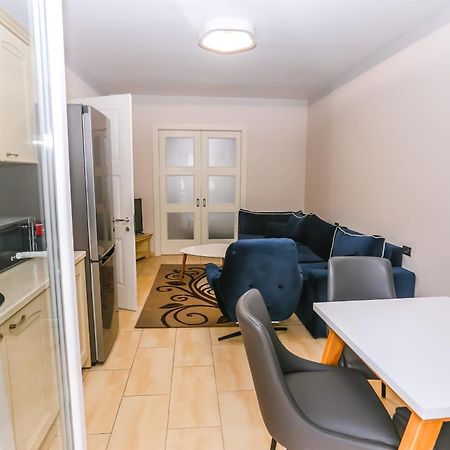 Viatirana By Shqiptrip Apartment ภายนอก รูปภาพ