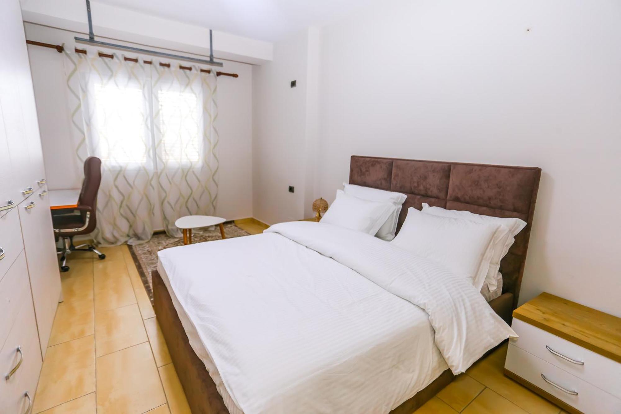 Viatirana By Shqiptrip Apartment ภายนอก รูปภาพ