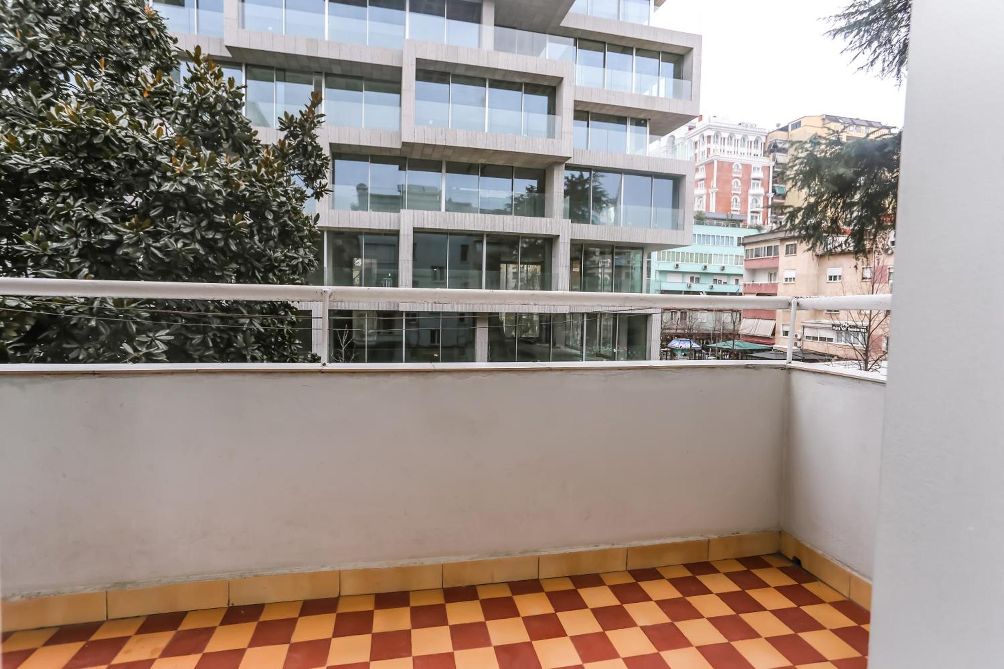 Viatirana By Shqiptrip Apartment ภายนอก รูปภาพ